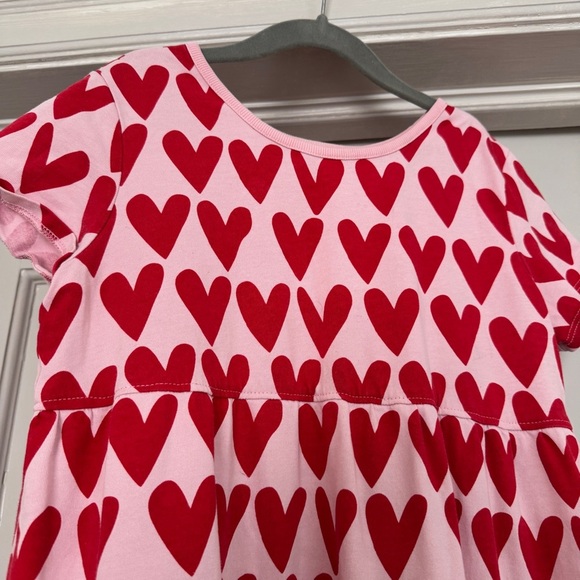 Hanna Andersson Red Hearts Pink Flutter Sleeve Sundress 140cm, US 10 - Picture 2 of 6